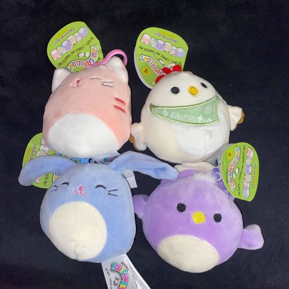 KELLYTOY Other - Squishmallow Clips Easter Bundle